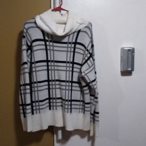 Cowl neck plaid sweater